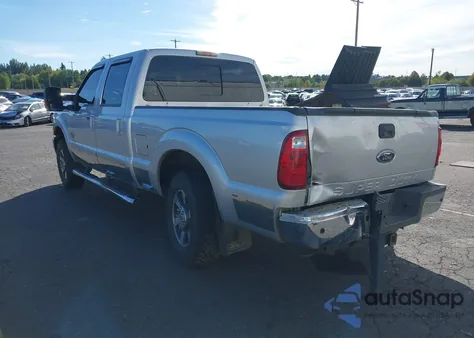 2011 Ford F-250 Lariat из США, поврежденный, VIN 1FT7W2BT1BEB14207